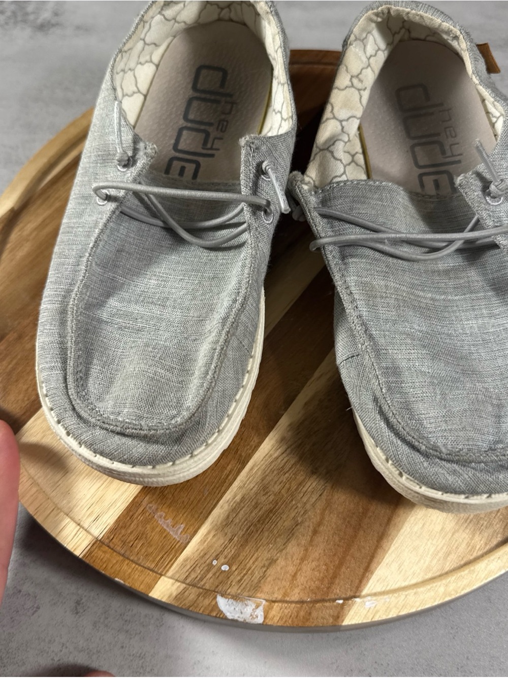 Hey Dude Wendy Linen beige Size 3 Youth Slip On Comfort Lightweight Loafer Shoes - Picture 4 of 7